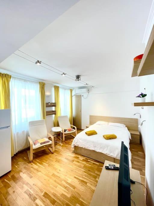 Boutique Apartment In The Bucharest City Center エクステリア 写真