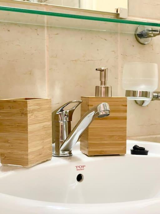 Boutique Apartment In The Bucharest City Center エクステリア 写真